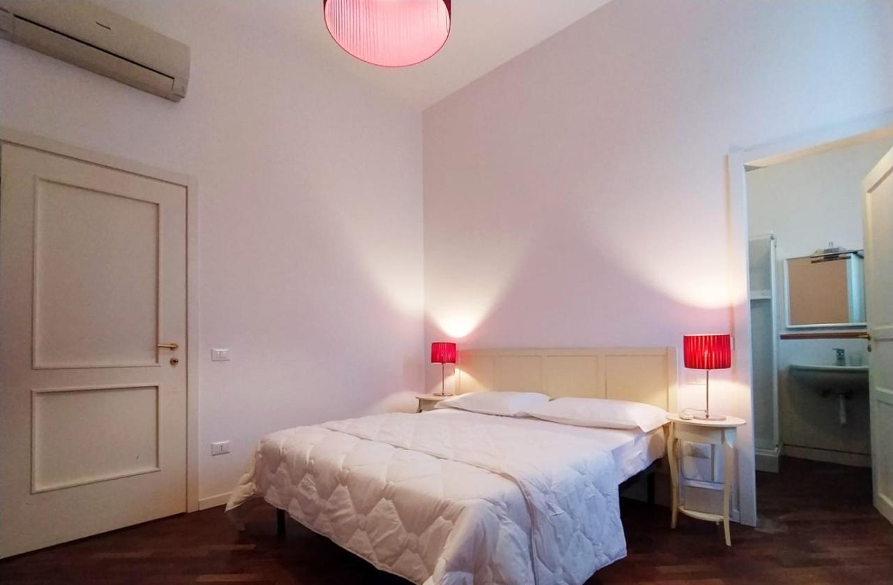 Bed and Breakfast Cascina Volta Брешия Экстерьер фото